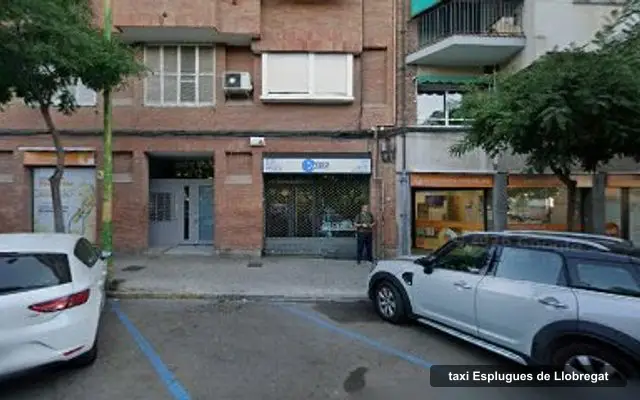 Ignacio Bienert Sandez, servicio de taxi en Esplugues de Llobregat