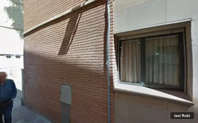 Private driver with car & Car rental in Barcelona, servei de taxi a Rubí